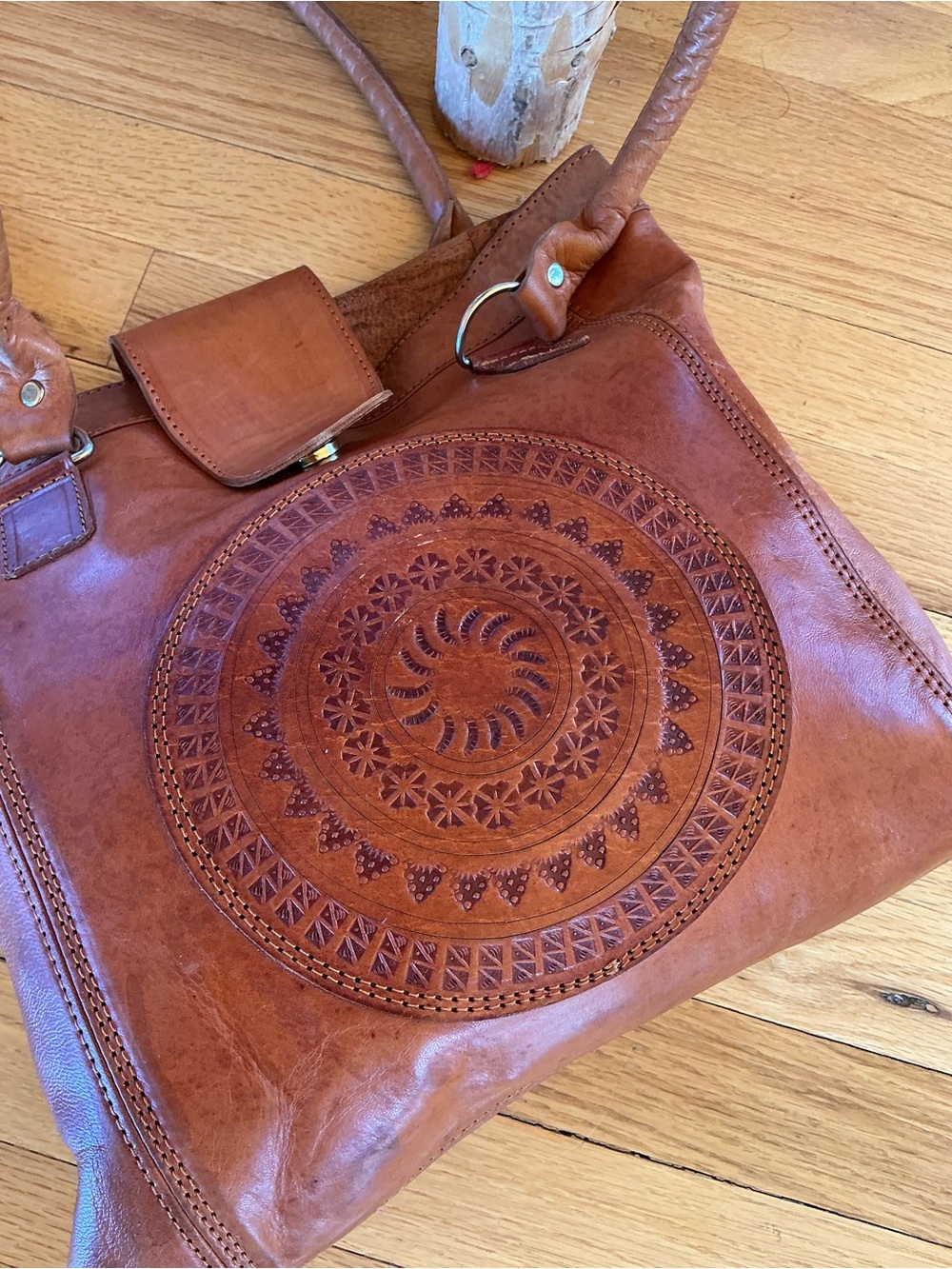 Vintage Cognac Leather Embossed Boho Tote Bag EUC - Picture 7 of 16